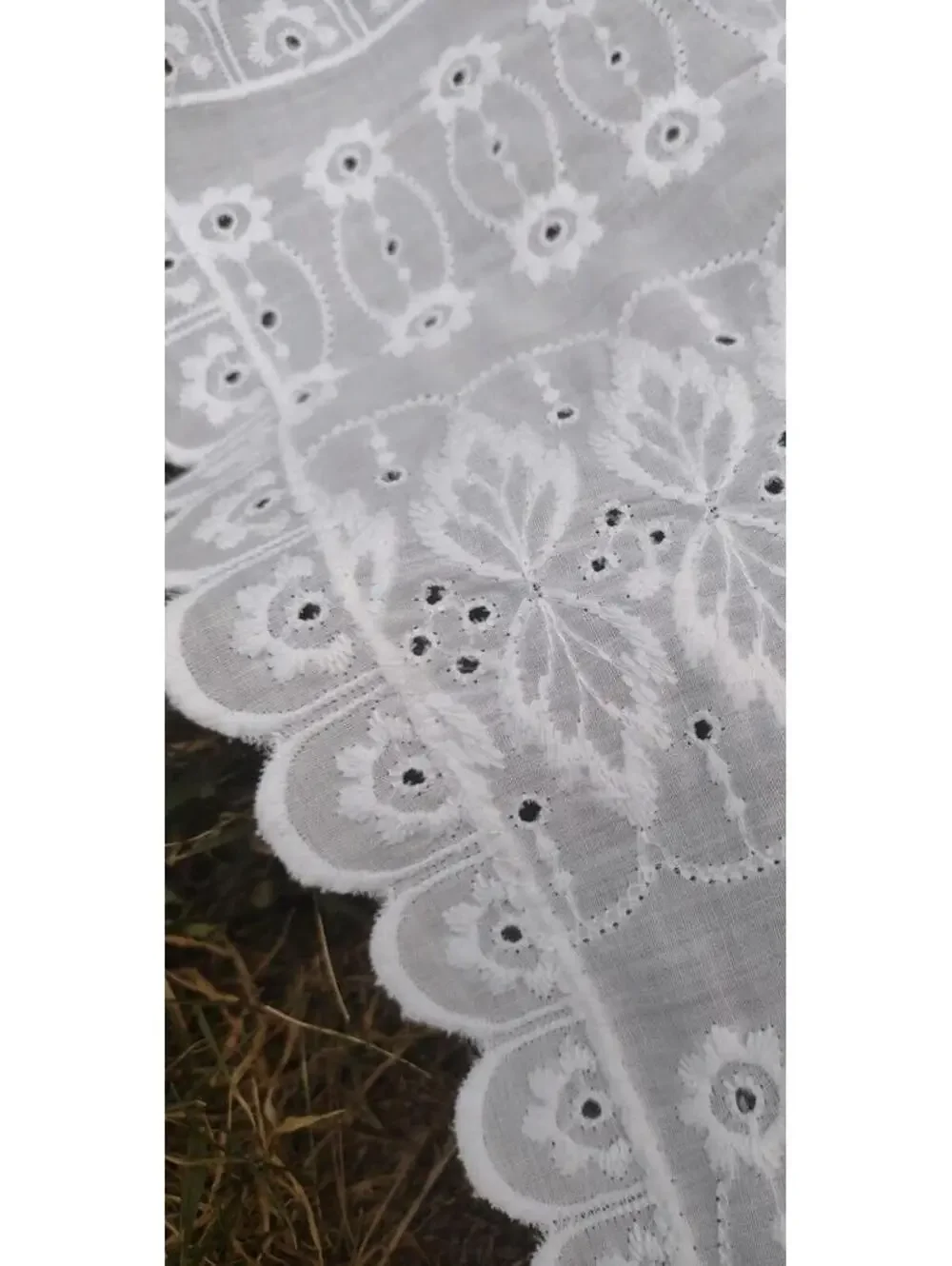 8pc Vintage Eyelet Lace Cutwork Linen Table Runner Lot Cottagecore Shabby Chic